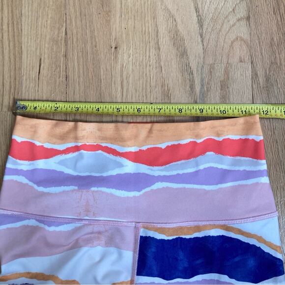 Lululemon leggings Size 4 True Self Crop Beacher Stripe - Picture 6 of 8
